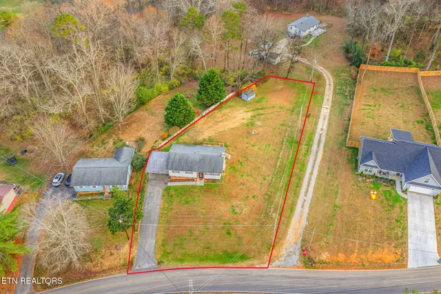 $335,000 | 3640 Clover Hill Mill Road, Maryville, TN 37801