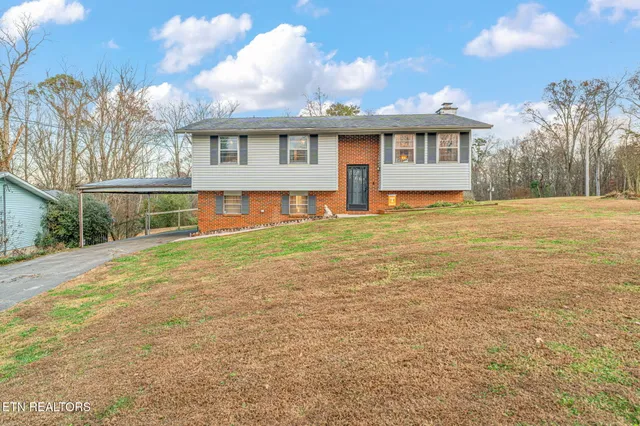$335,000 | 3640 Clover Hill Mill Road, Maryville, TN 37801