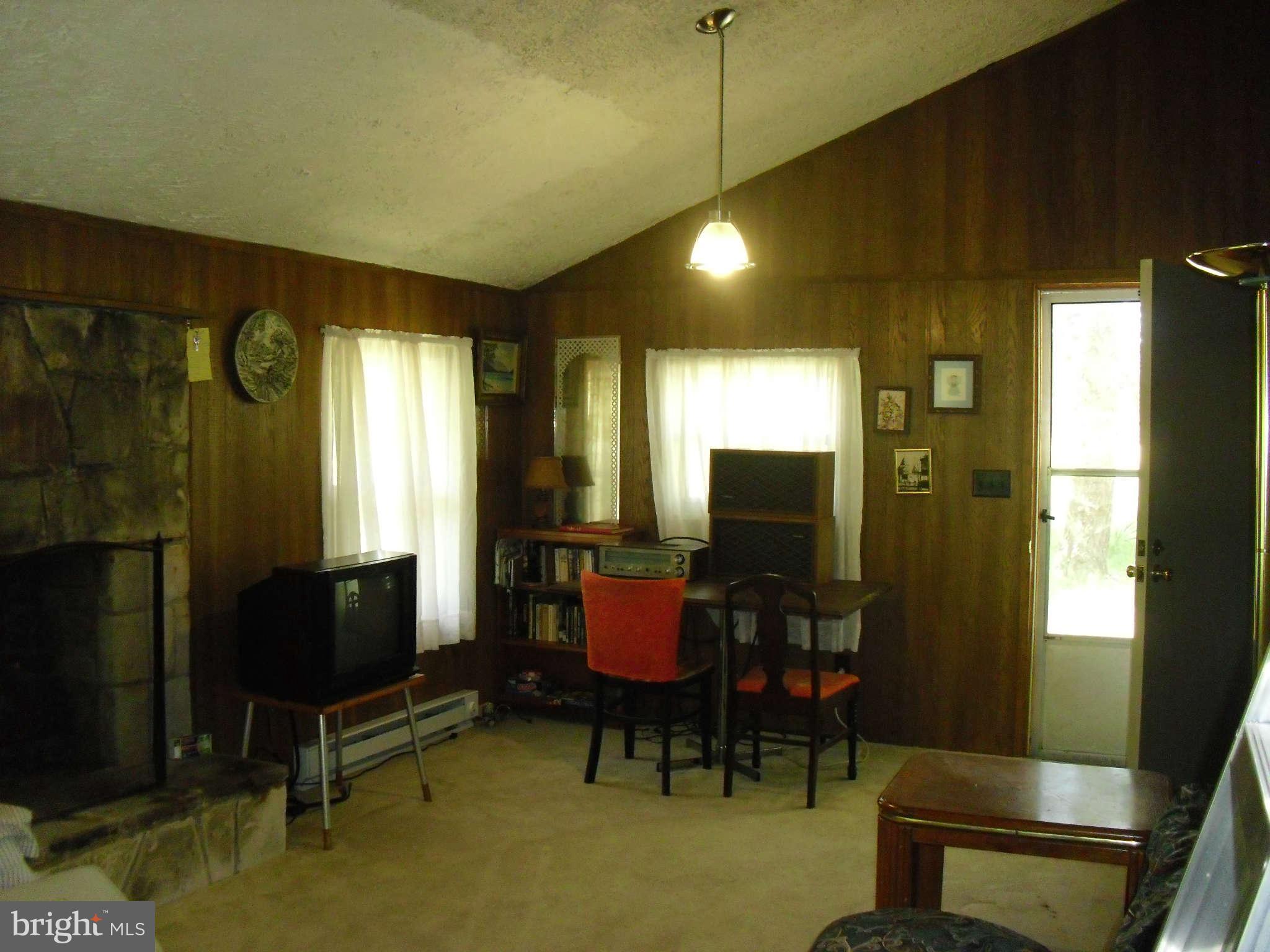 0 Valley Road Berkeley Springs, WV 25411 - Photo 21 of 30 Living Room