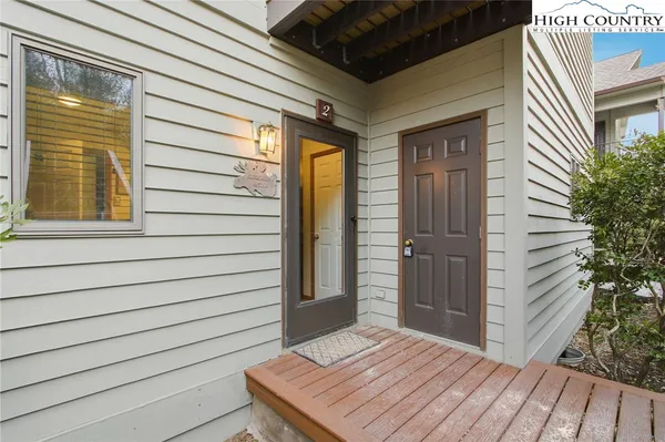 $795,000 | 491 Waterside Drive, Unit 2, Blowing Rock, NC 28605