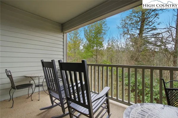 $795,000 | 491 Waterside Drive, Unit 2, Blowing Rock, NC 28605