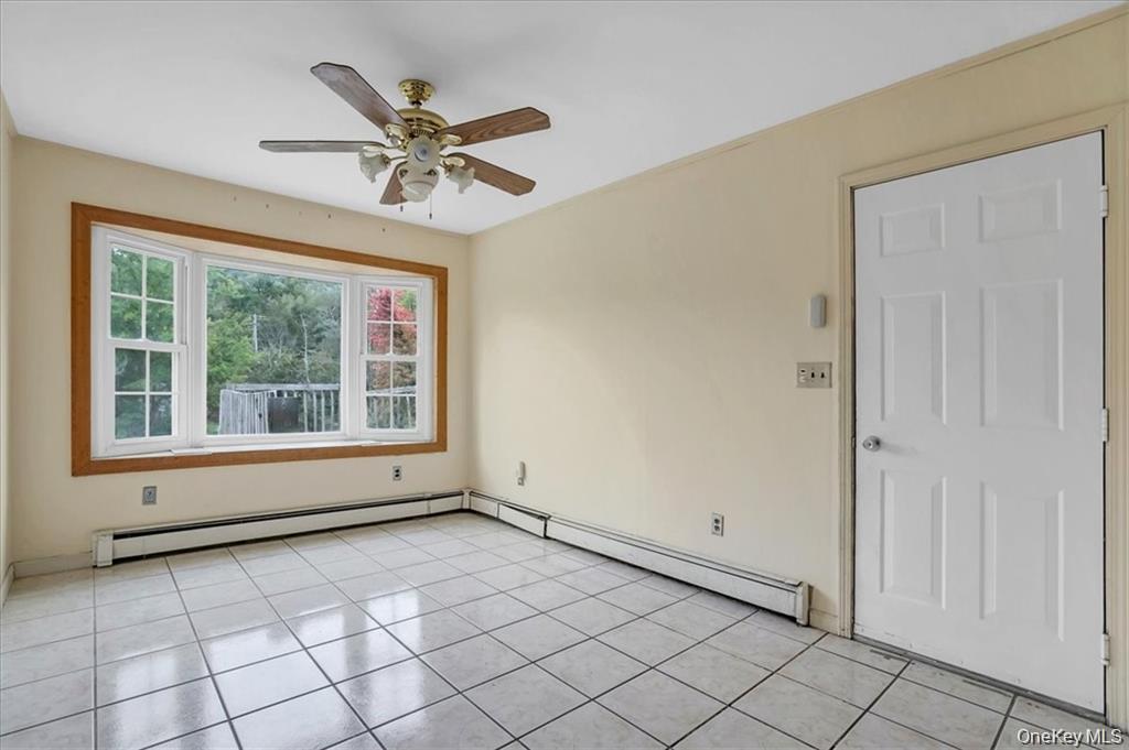 4 Ayr Road Chester, NY 10918 - Photo 12 of 35