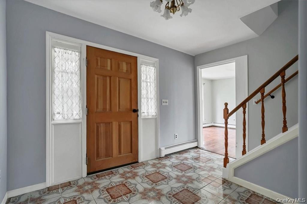 4 Ayr Road Chester, NY 10918 - Photo 4 of 35