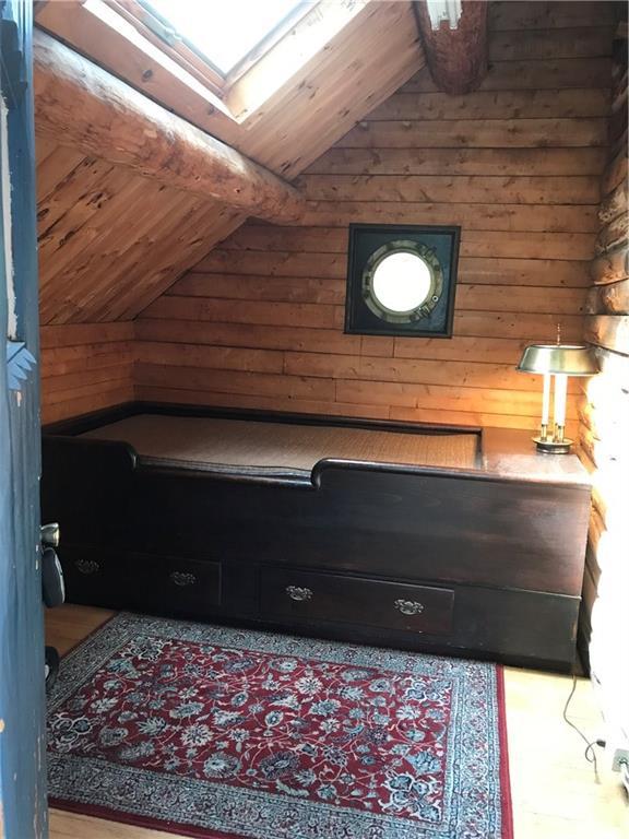 76 Raft Cove Road Lubec, ME 04652 - Photo 13 of 35 Mudroom, 8' x 10.5' has a trundle...
