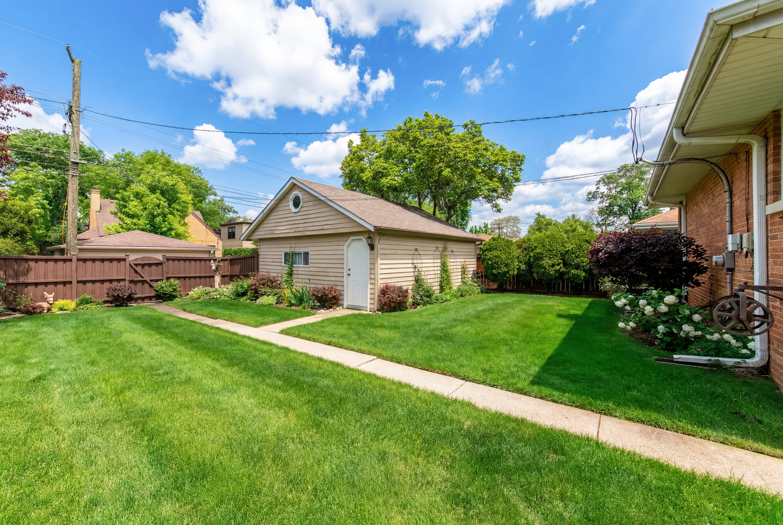 108 Imperial Street Park Ridge, IL 60068 - Photo 5 of 34