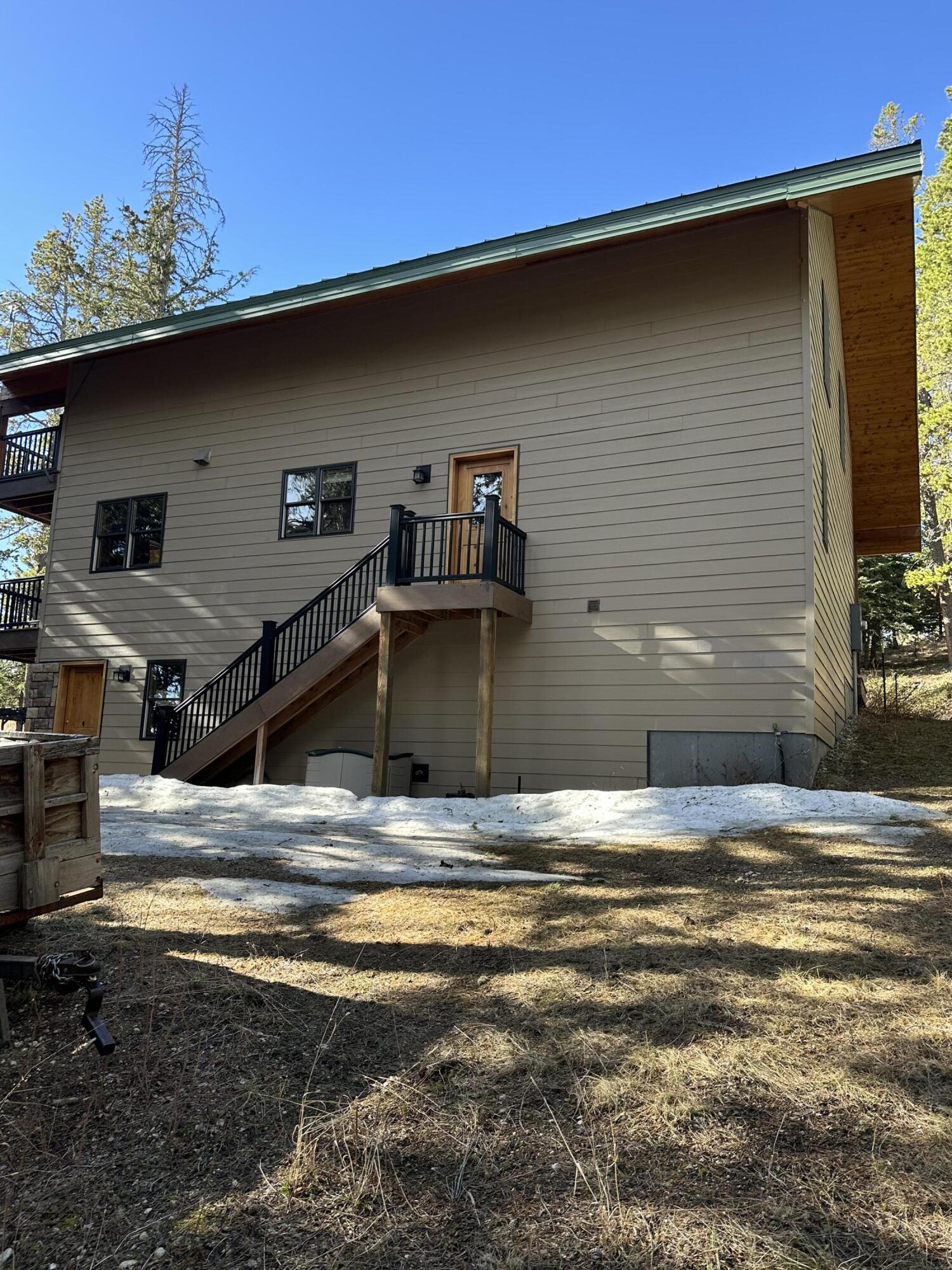 45 Blacktooth Road Sheridan, WY 82801 - Photo 11 of 47 Side stairs
