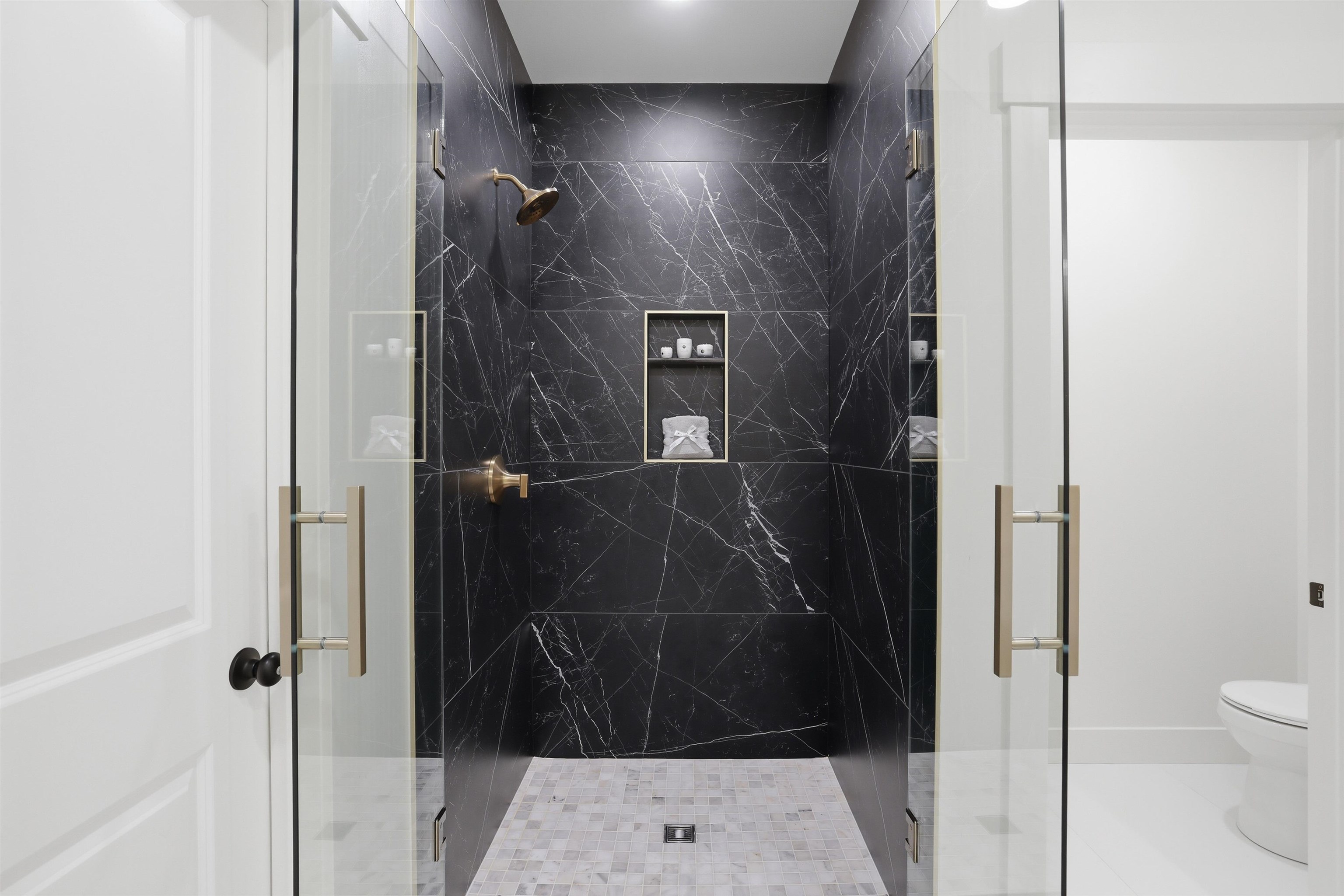 128 Cothran Road Inman, SC 29349 - Photo 29 of 50 Bath