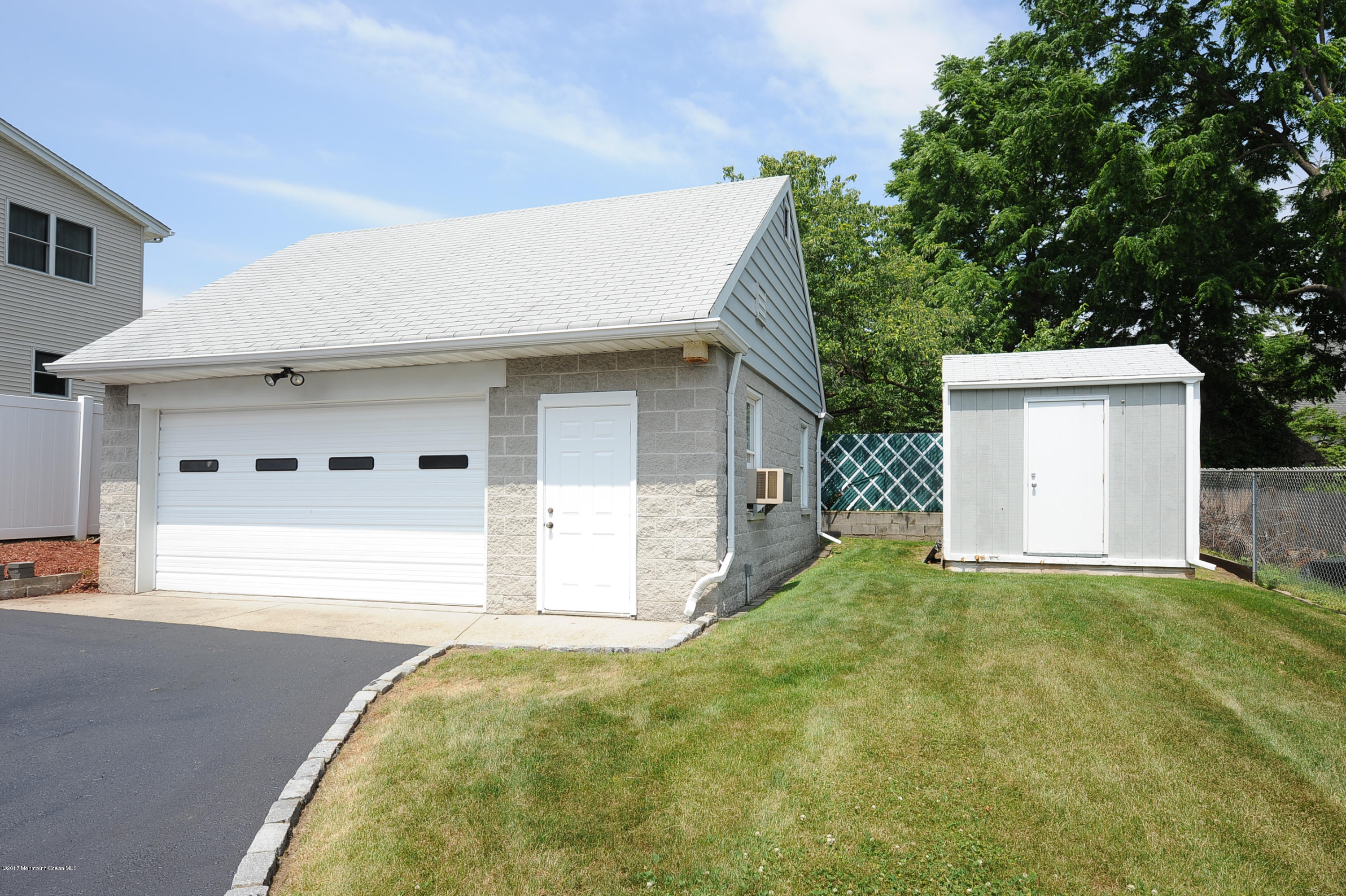 263 Terrace Avenue Hasbrouck Heights, NJ 07604 - Photo 2 of 19 43532896