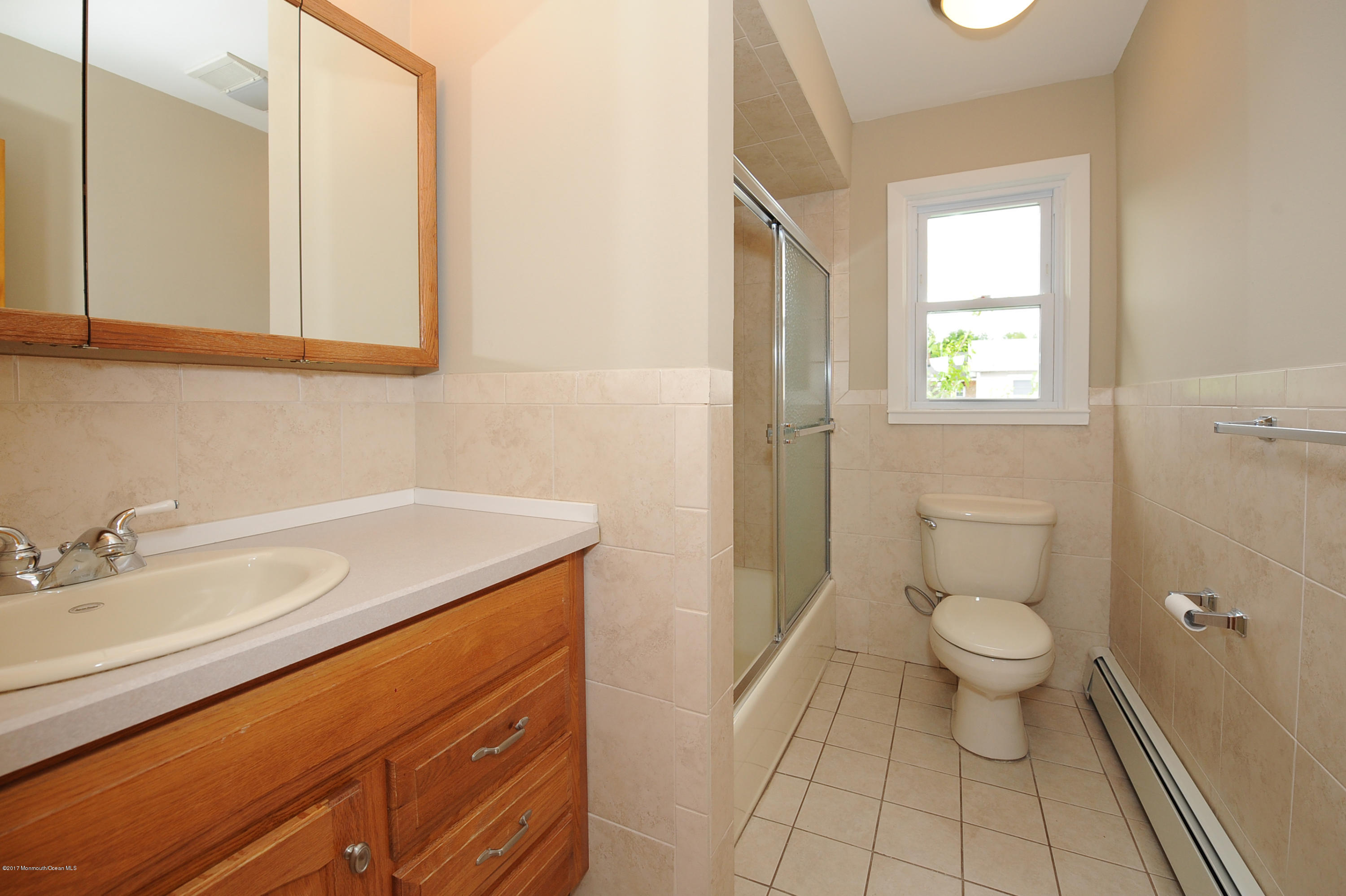 263 Terrace Avenue Hasbrouck Heights, NJ 07604 - Photo 14 of 19 43532946