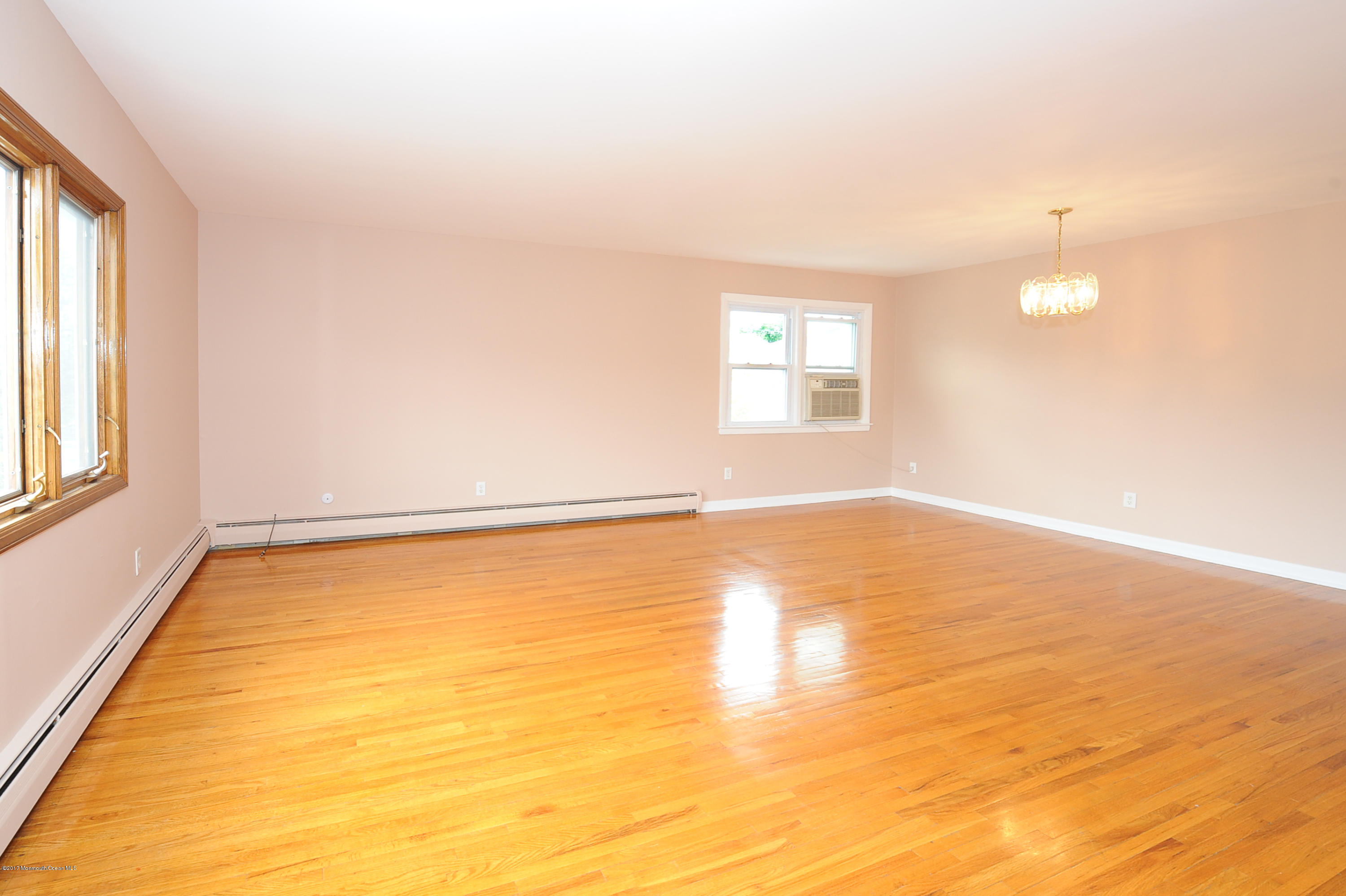263 Terrace Avenue Hasbrouck Heights, NJ 07604 - Photo 17 of 19 43532962