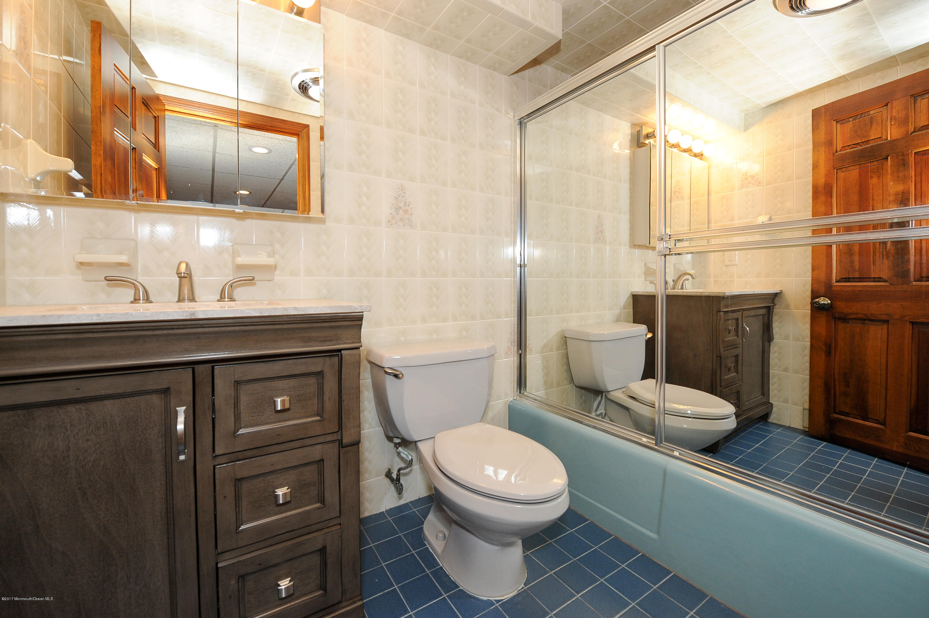 263 Terrace Avenue Hasbrouck Heights, NJ 07604 - Photo 4 of 19 43532911