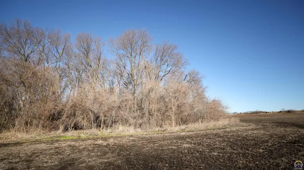 $398,647 | 0 Northwest 86th Street, Rossville, KS 66533
