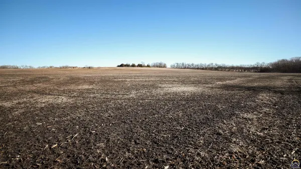 $398,647 | 0 Northwest 86th Street, Rossville, KS 66533