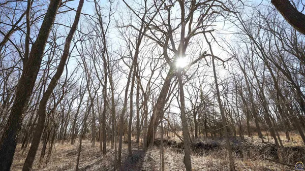$398,647 | 0 Northwest 86th Street, Rossville, KS 66533