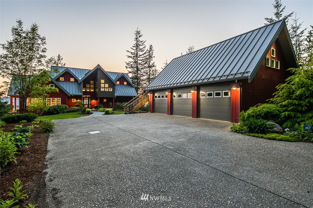 1500 Chuckanut Crest Drive Bellingham, WA 98229 - Photo 2 of 25