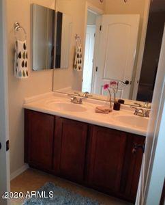 1750 East Ocotillo Road, Unit 2 Phoenix, AZ 85016 - Photo 7 of 9 Upstairs Bath