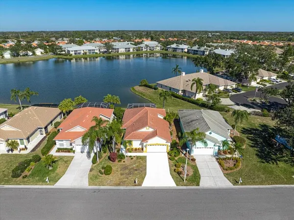 $449,000 | 4031 Caddie Drive East, Bradenton, FL 34203