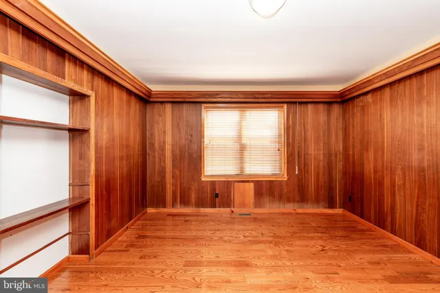 $465,000 | 306 South East Avenue, Vineland, NJ 08360