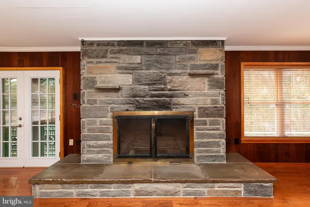 $465,000 | 306 South East Avenue, Vineland, NJ 08360