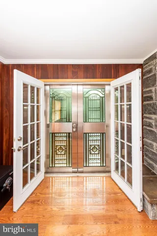 $465,000 | 306 South East Avenue, Vineland, NJ 08360