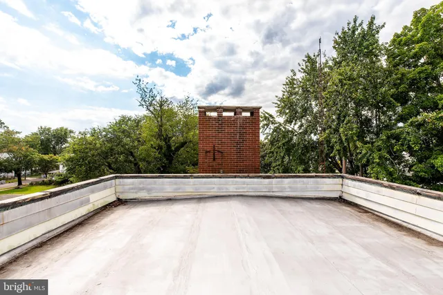 $465,000 | 306 South East Avenue, Vineland, NJ 08360