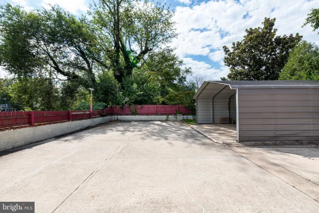 $465,000 | 306 South East Avenue, Vineland, NJ 08360