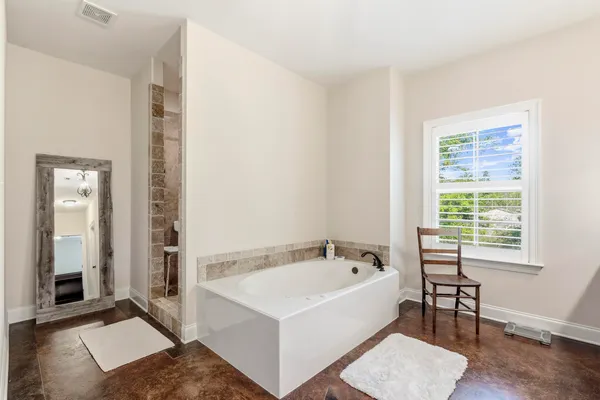 $874,900 | 1795 Gaines Road, Hernando, MS 38632