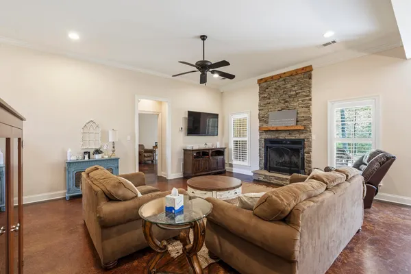 $874,900 | 1795 Gaines Road, Hernando, MS 38632