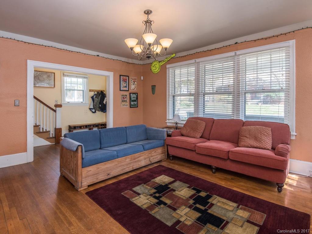 47 Ridgelawn Road Asheville, NC 28806 - Photo 6 of 20 Gallery Image 6
