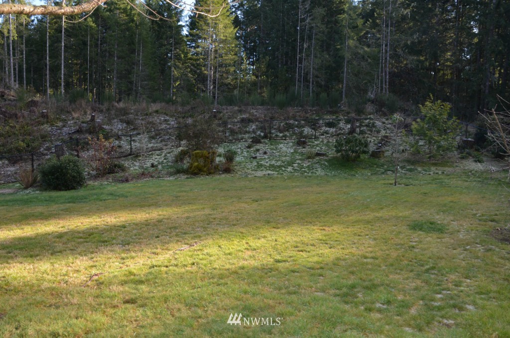 3751 Southwest Lake Helena Road Port Orchard, WA 98367 - Photo 20 of 25 Gallery Image 20