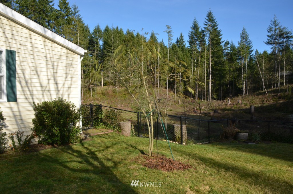 3751 Southwest Lake Helena Road Port Orchard, WA 98367 - Photo 21 of 25 Gallery Image 21