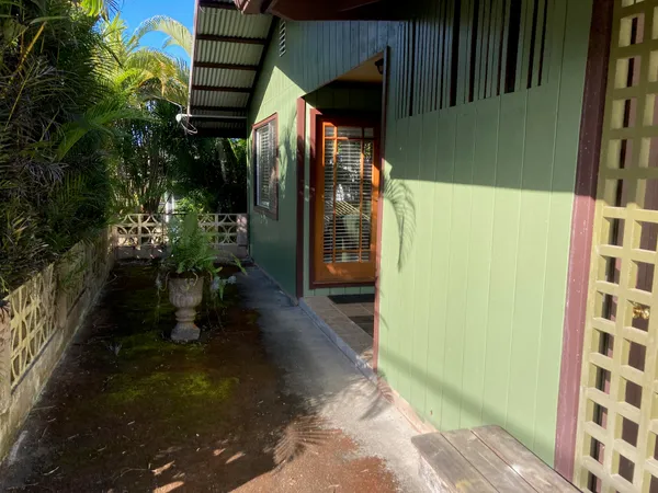 $565,000 | 466 Luakaha Street, Hilo, HI 96720