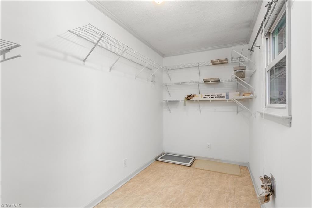 709 Skeet Club Road High Point, NC 27265 - Photo 13 of 32