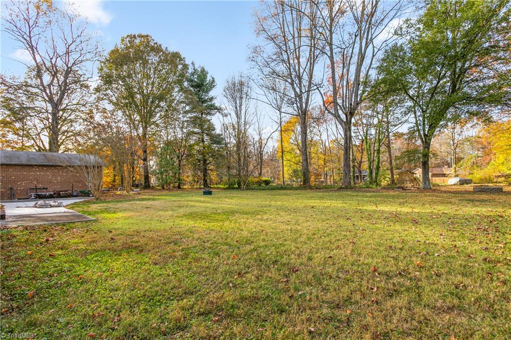 709 Skeet Club Road High Point, NC 27265 - Photo 31 of 32