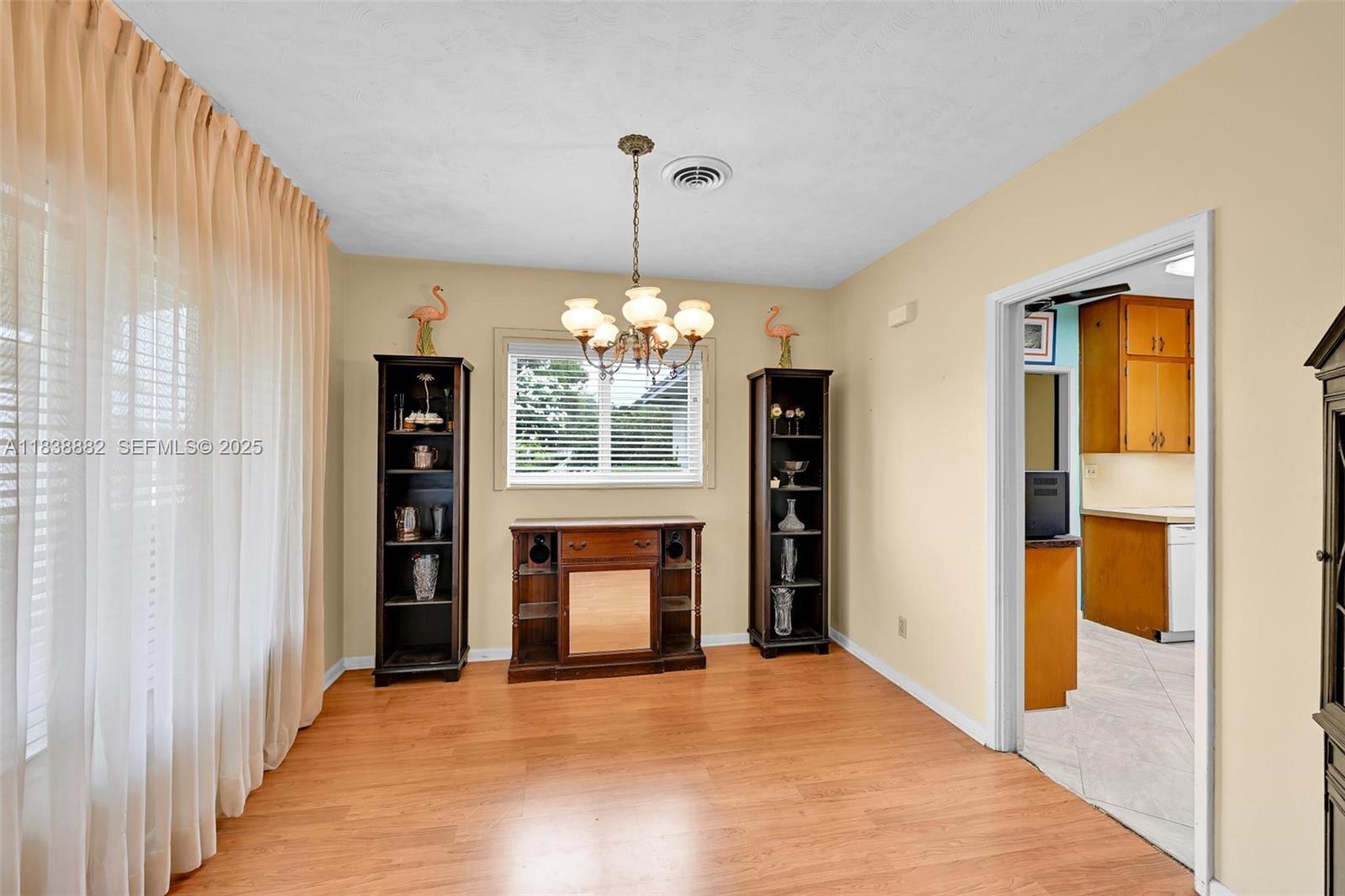85 Northwest 21st Street Homestead, FL 33030 - Photo 8 of 35