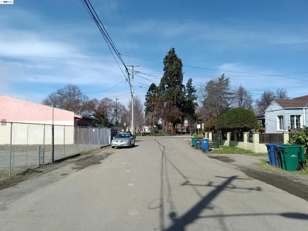 $1,200,000 | 22836 Watkins Street, Hayward, CA 94541