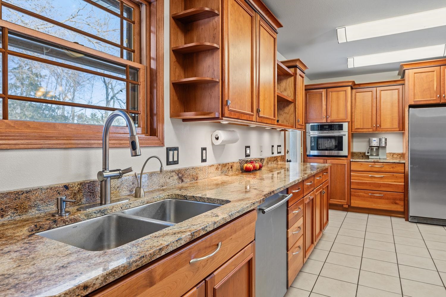 1011 Pine Grove Drive Reedsburg, WI 53959 - Photo 15 of 64