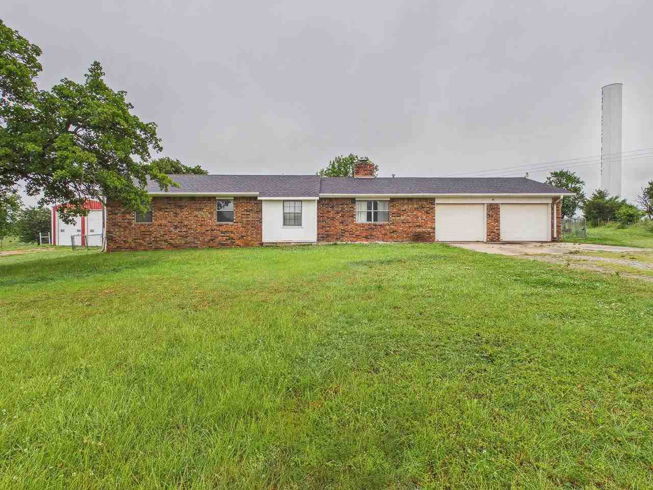 24500 Blackjack Road Perry, OK 73077 - Photo 1 of 25 Gallery Image 1