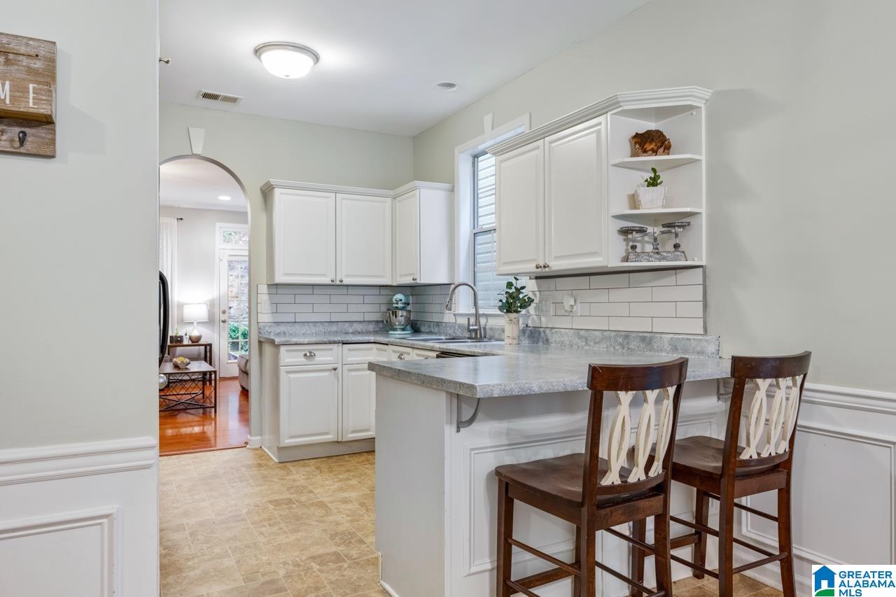 225 Calloway Lane Pelham, AL 35124 - Photo 6 of 20