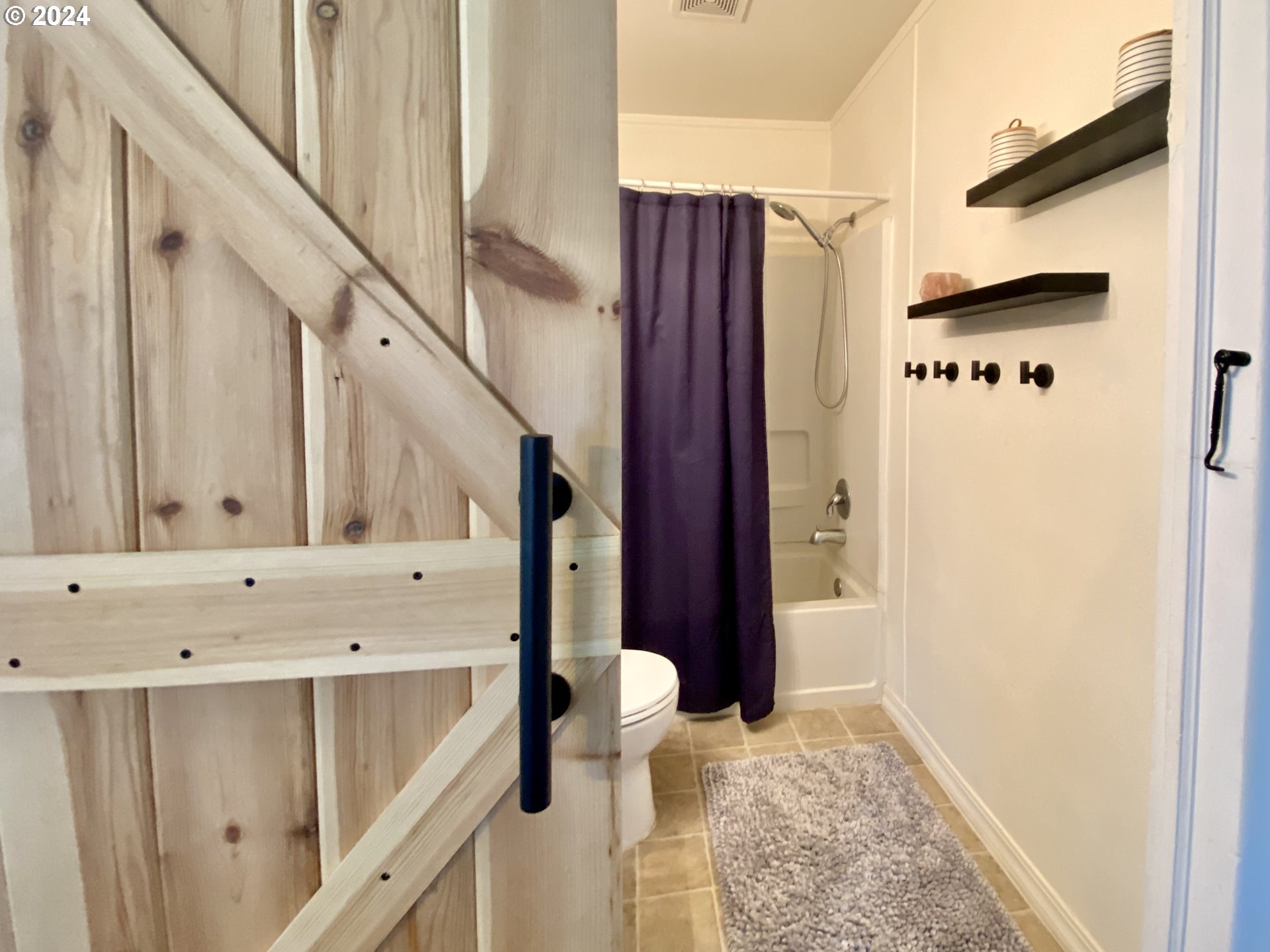2425 E Street Springfield, OR 97477 - Photo 30 of 36