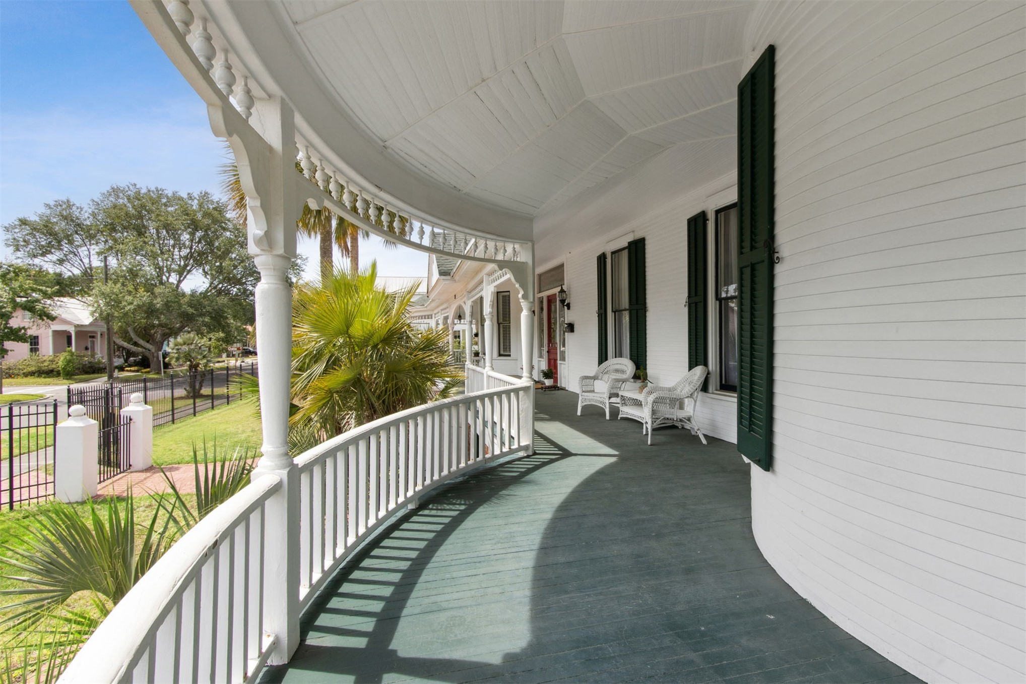 327 South 7th Street Fernandina Beach, FL 32034 - Photo 14 of 71