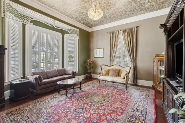 $2,500,000 | 327 South 7th Street, Fernandina Beach, FL 32034