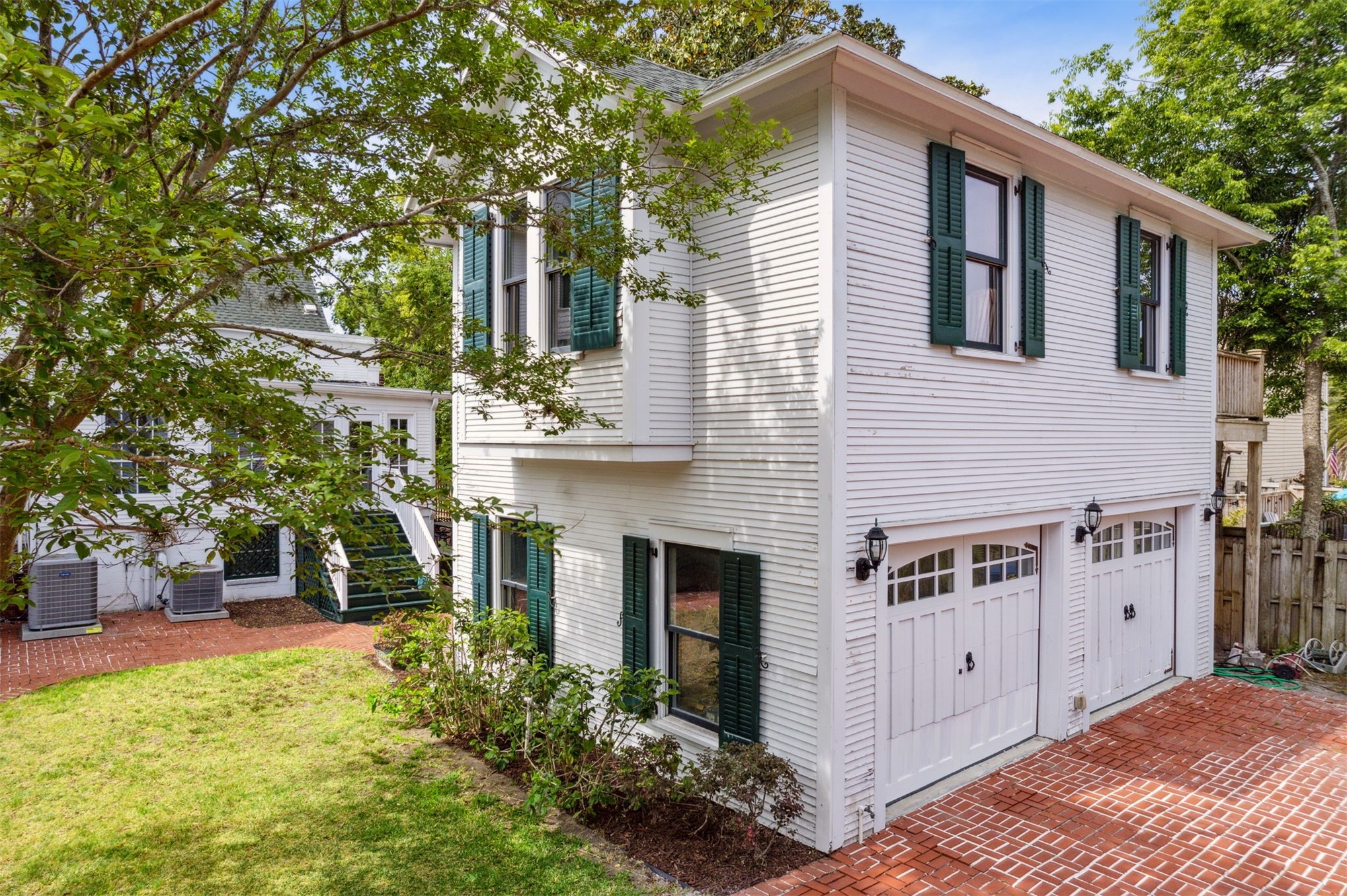 327 South 7th Street Fernandina Beach, FL 32034 - Photo 63 of 71 a view of a house with a yard