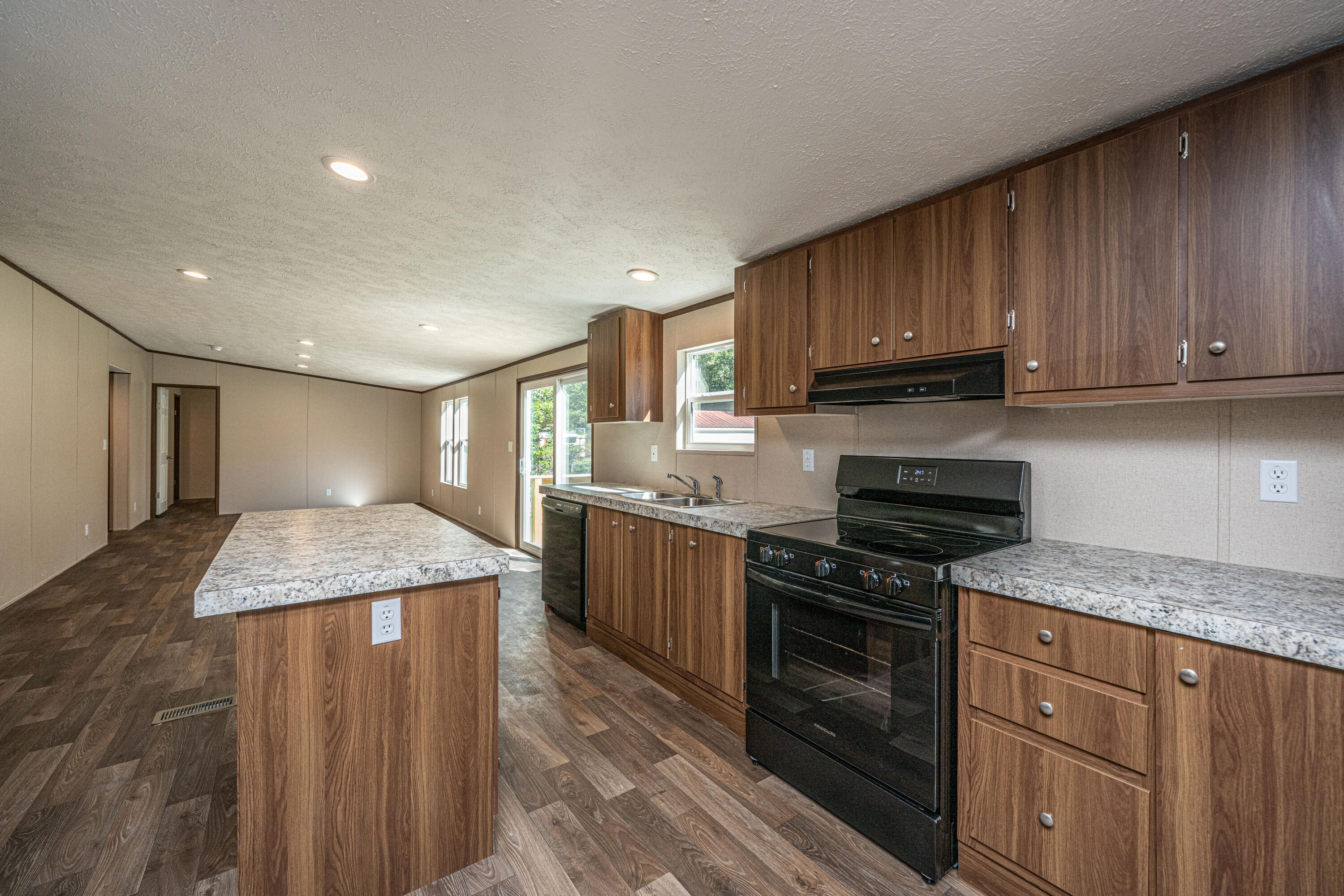 170 Church Road St. Stephen, SC 29479 - Photo 8 of 28 170ChurchRd019