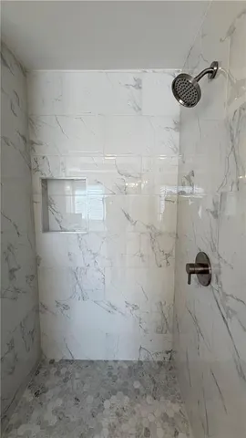 a view of a yard with plants