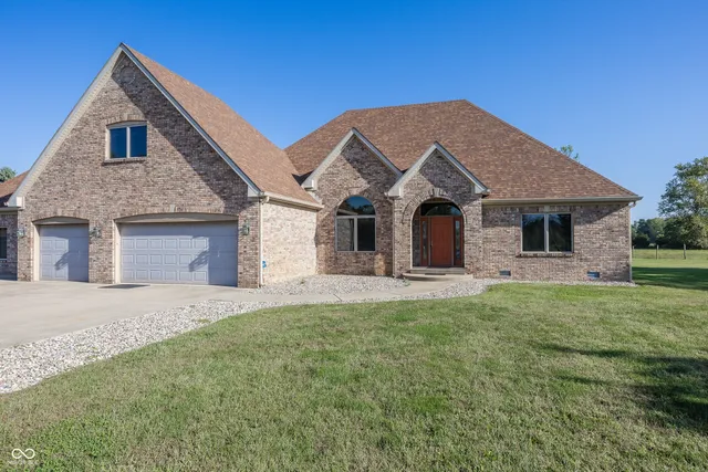 $2,500 | 256 West Brookville Road, Fountaintown, IN 46130