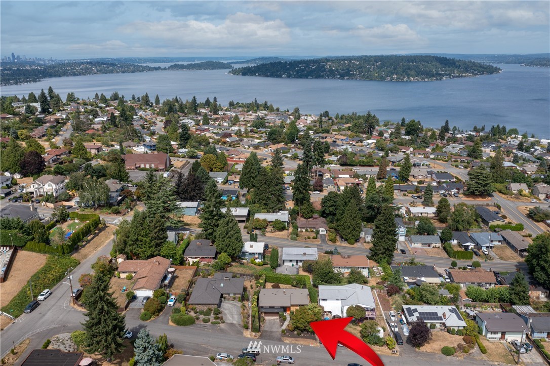 7620 South 115th Street Seattle, WA 98178 - Photo 2 of 33 an aerial view of a city