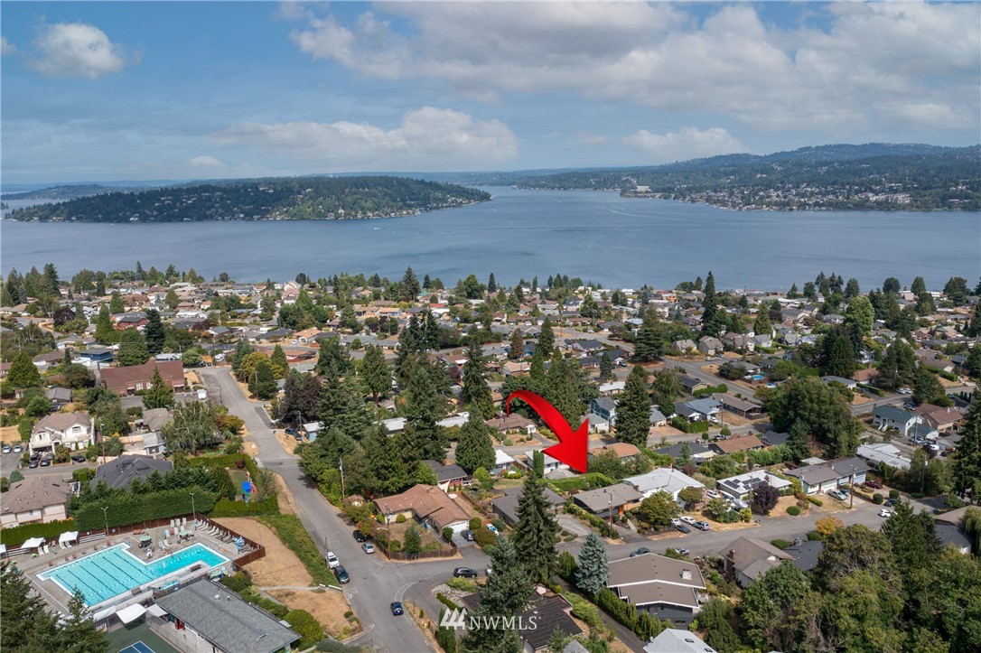 7620 South 115th Street Seattle, WA 98178 - Photo 32 of 33 a view of a city