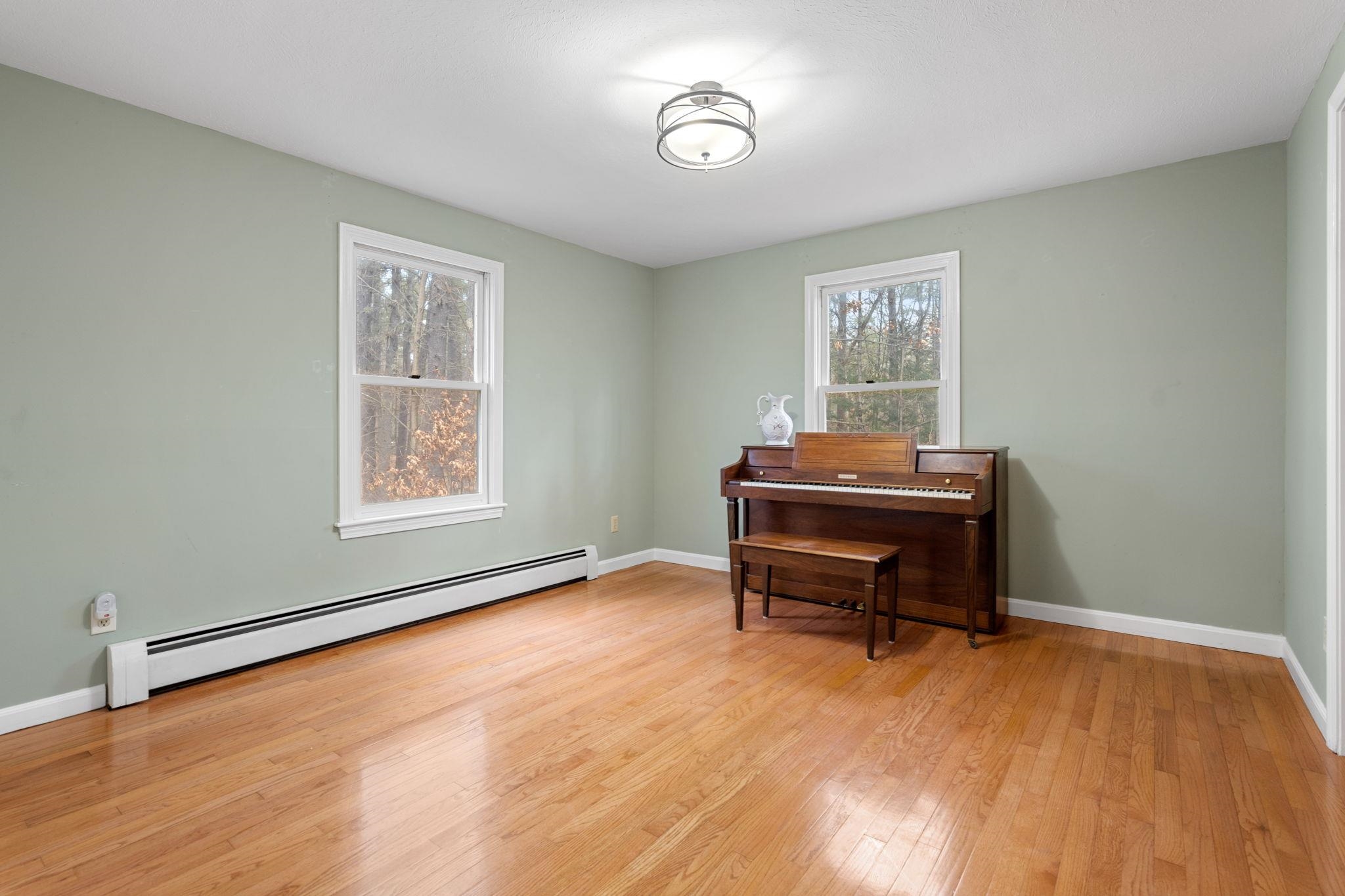 151 Rideout Road Hollis, NH 03049 - Photo 7 of 20