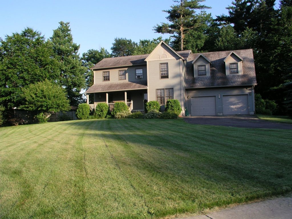 11 Tower Ridge Circle Colchester, VT 05446 - Photo 1 of 29 Gallery Image 1